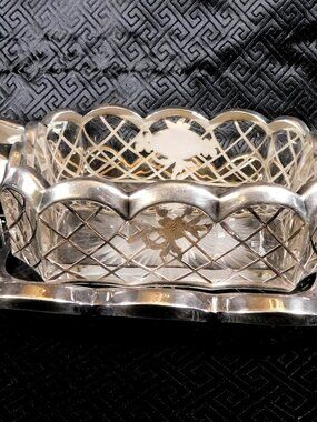 Crystal Dish and Underplate with Silver Metal Trim # 25124